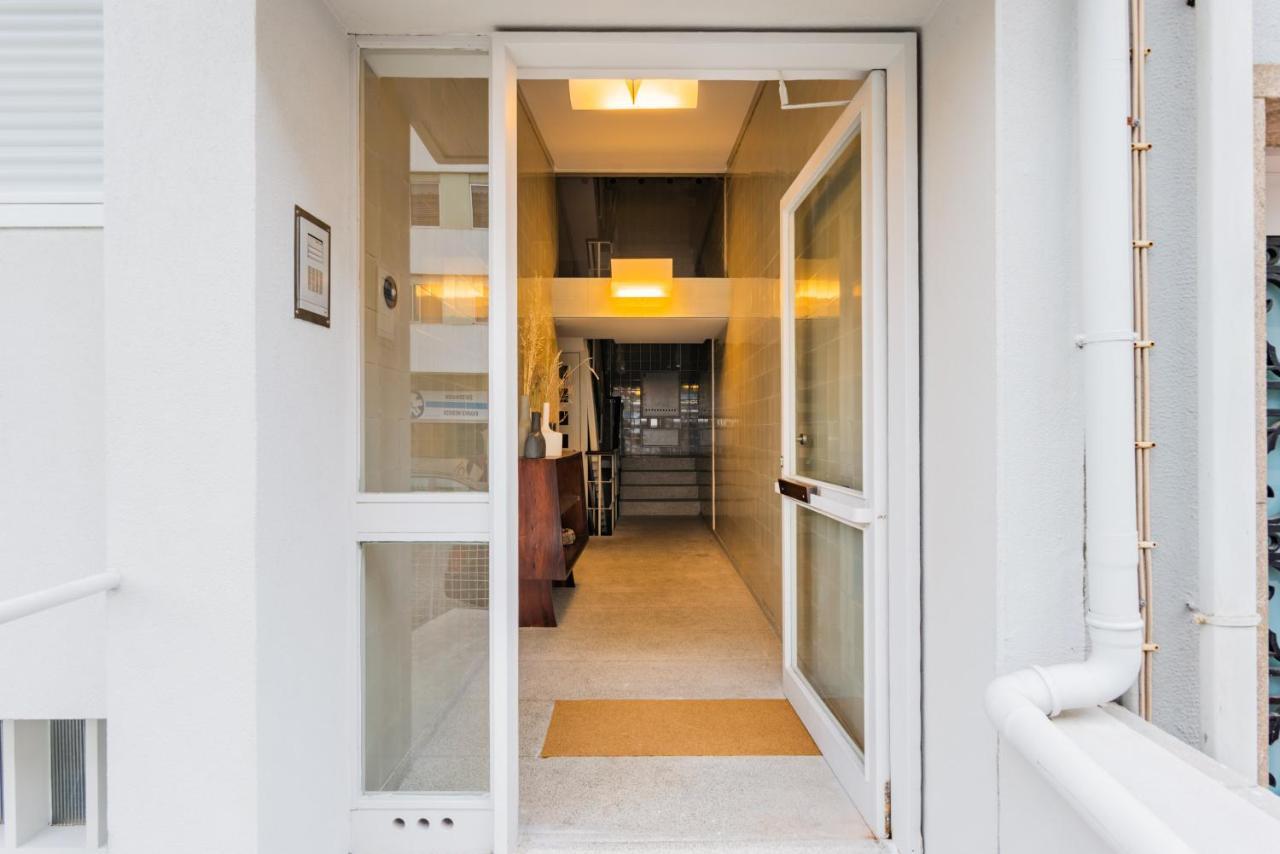Amazing Duplex - Mid Century Experience & Parking Apartment Порто Екстериор снимка