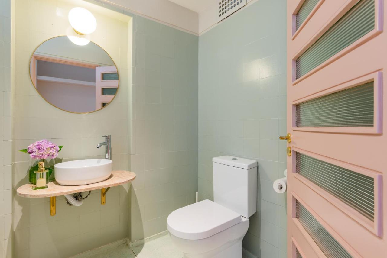 Amazing Duplex - Mid Century Experience & Parking Apartment Порто Екстериор снимка