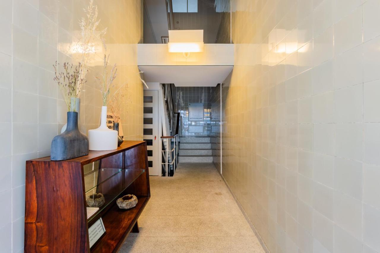 Amazing Duplex - Mid Century Experience & Parking Apartment Порто Екстериор снимка